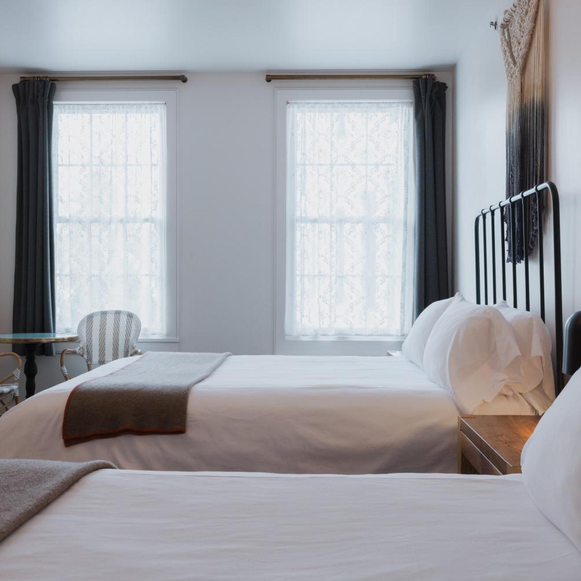 Surf, Double Bed