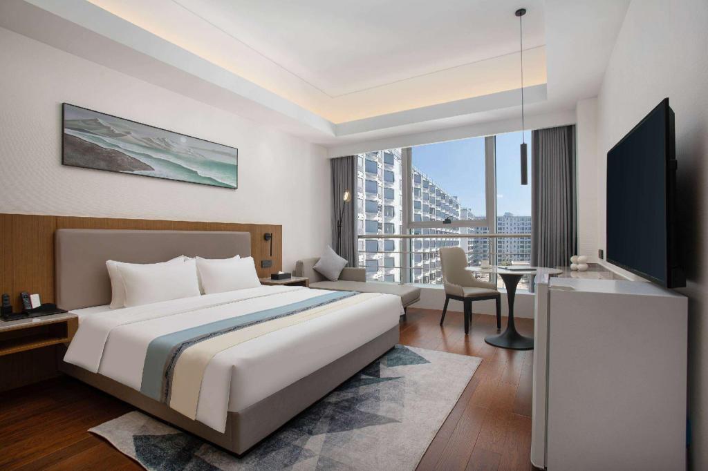 Days Hotel by Wyndham Changsha Huanghua Intl Airport 9/25