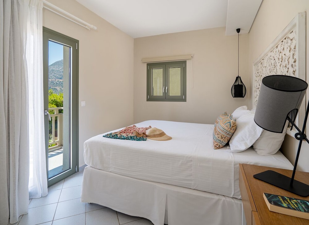 Blue View Villas 10/50