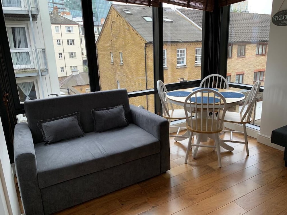 London City Gate Kings Cross St Pancras 26/50