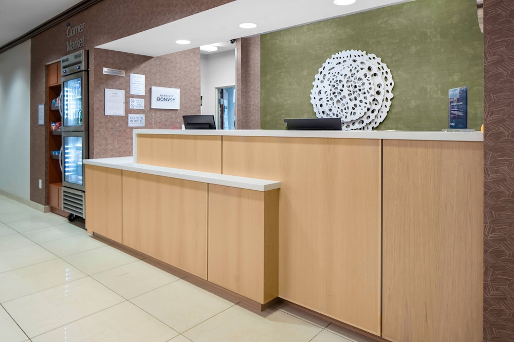 Fairfield Inn And Suites By Marriott Jefferson City 6/41