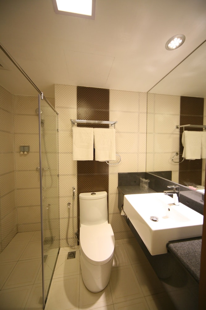 Cardogan Hotel 11/46