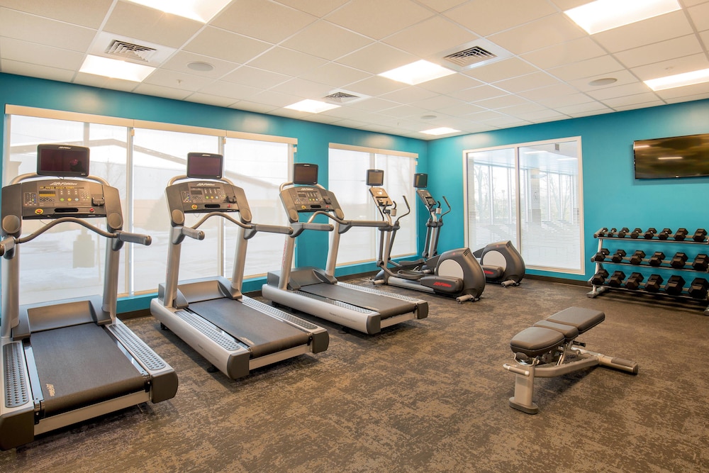 Fairfield Inn Suites Boston Walpole 23/35