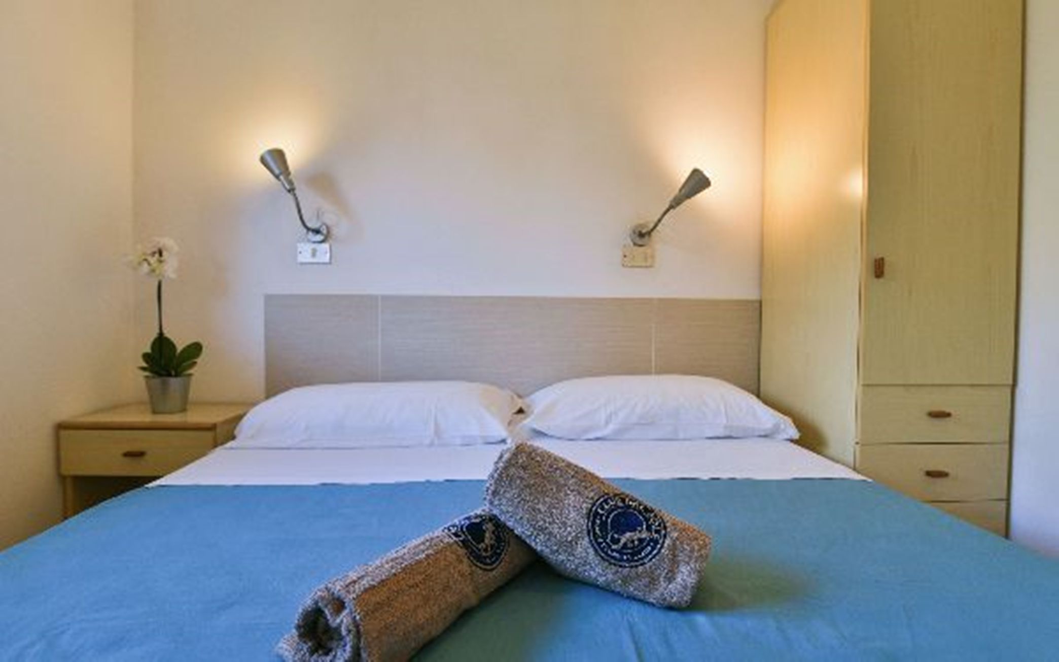 4 Rooms, Apartment