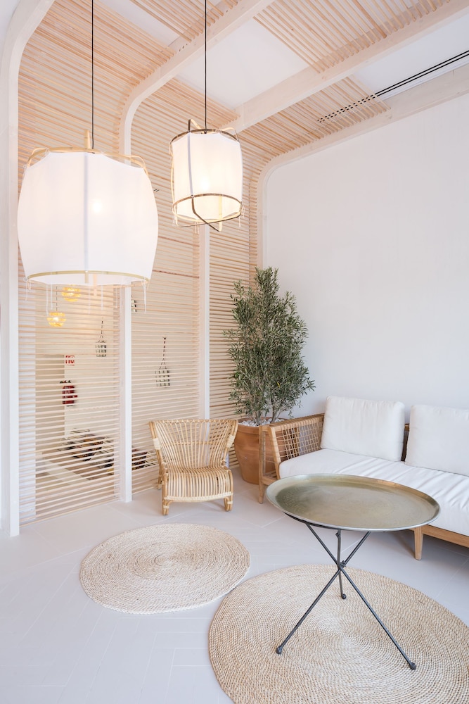 Gatzara Suites Santa Gertrudis 57/76