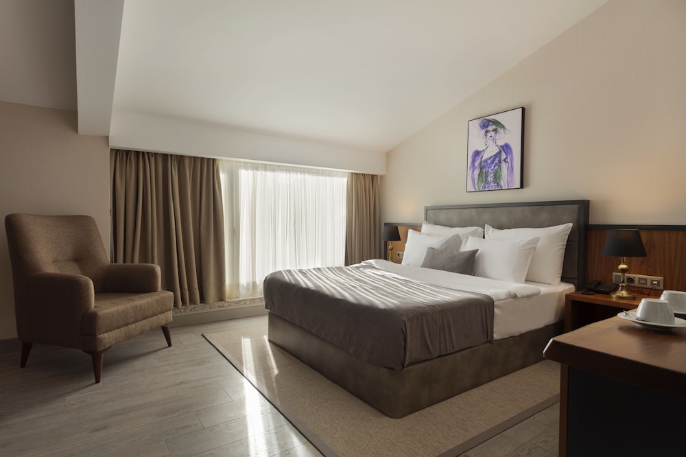 Buem Hotel Kosuyolu 15/50