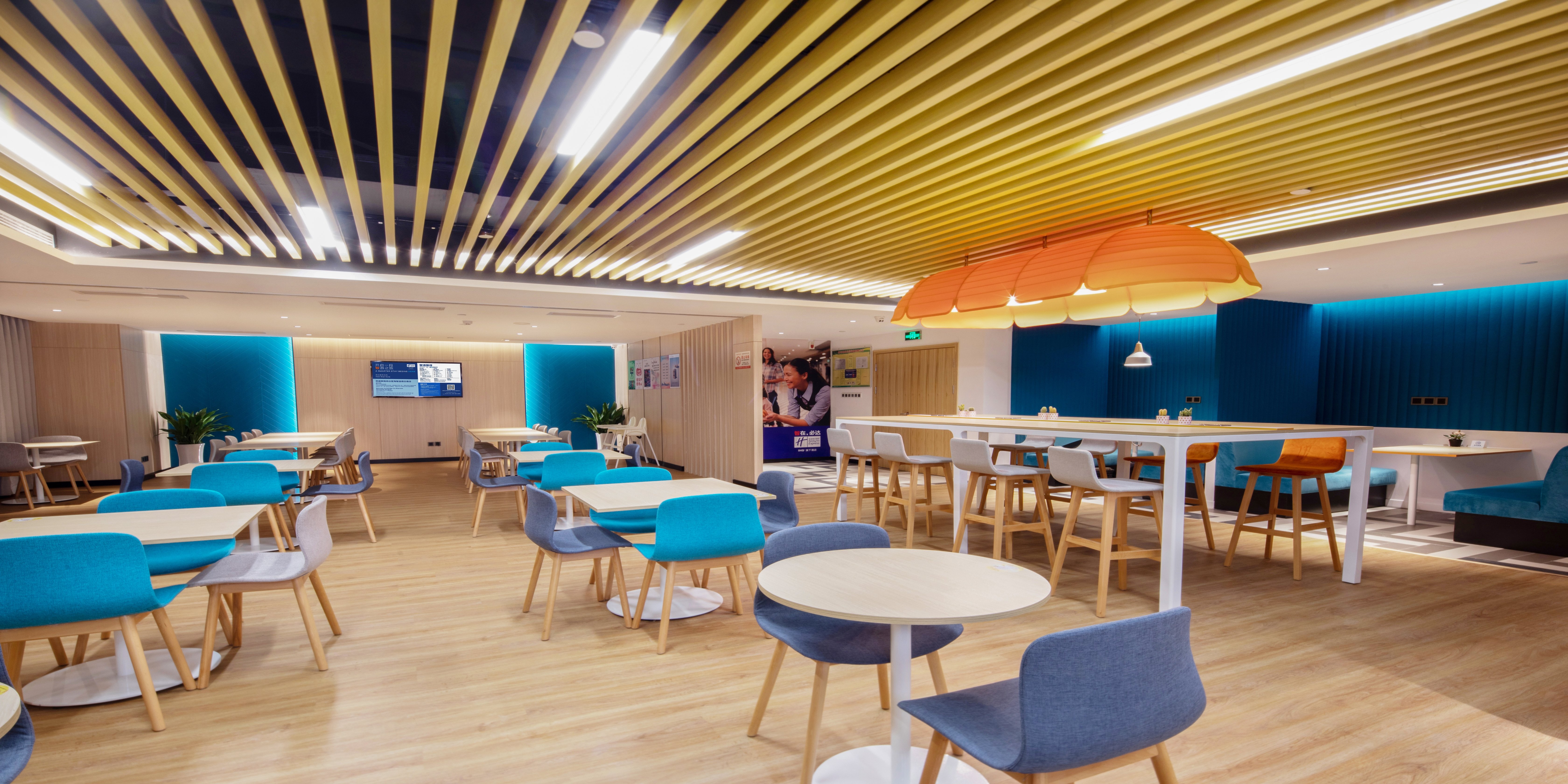 Holiday Inn Express Zhoushan Dinghai 29/39