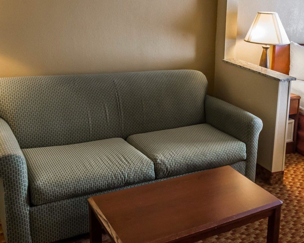 MainStay Suites Joliet I-80 38/47