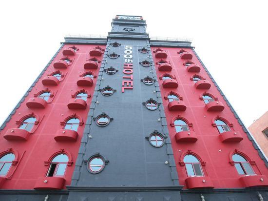 500Th Hotel 1/43