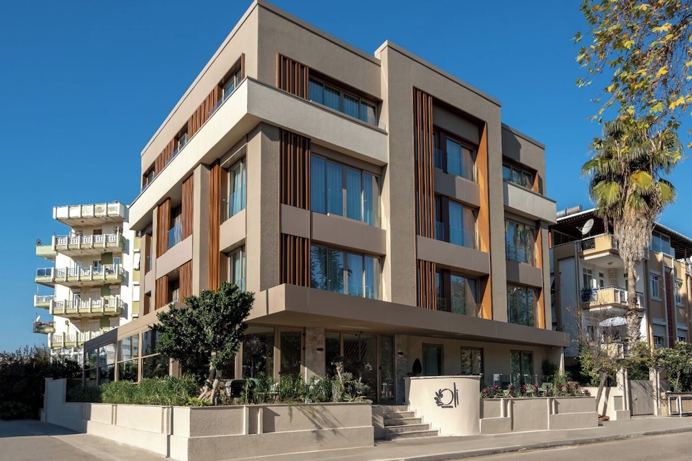 Oli Hotel 41/47