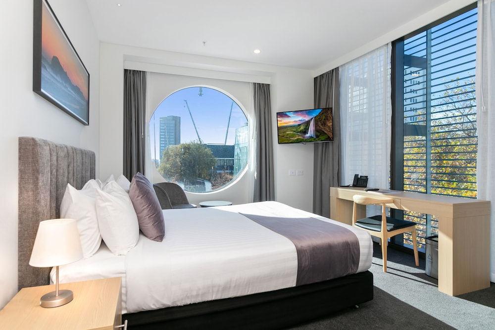Christchurch City Hotel 13/35