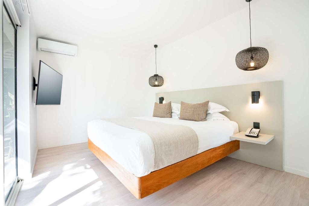 1 Bedroom, Beach Villa, King Bed, Sofa
