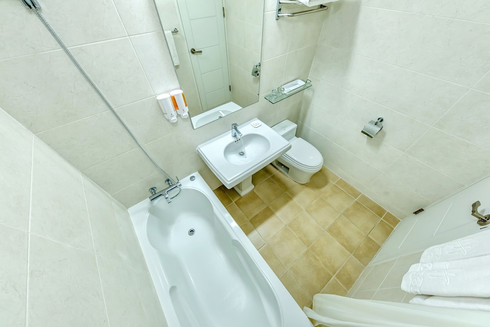 Samhaein Tourist Hotel 43/46