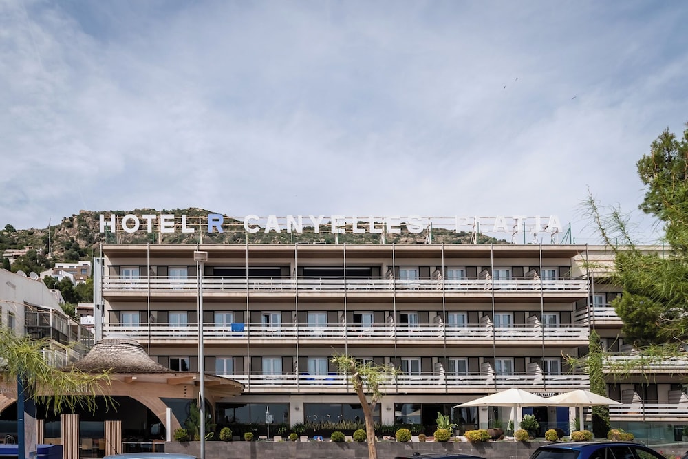 Hotel Canyelles Playa 2/48