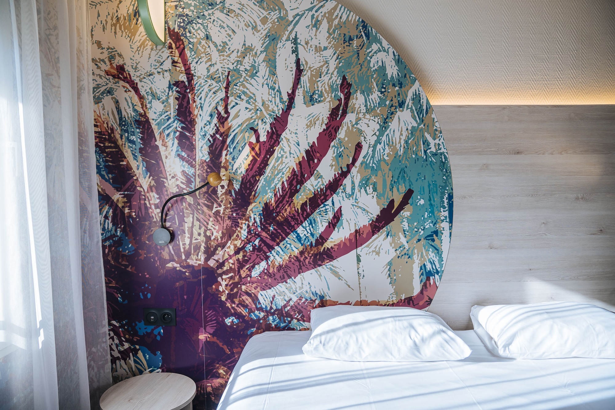 STANDARD, TWIN BEDS