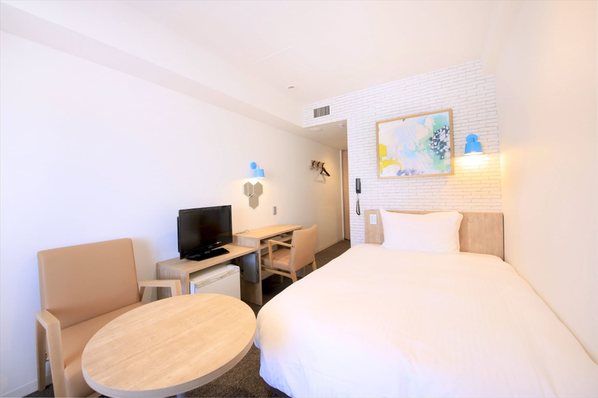 Designer, Deluxe, Economy, Single Bed