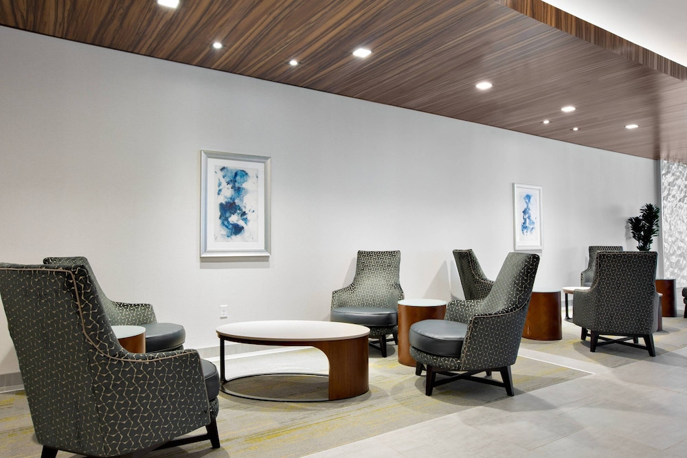 Courtyard By Marriott Knoxville Downtown 30/50