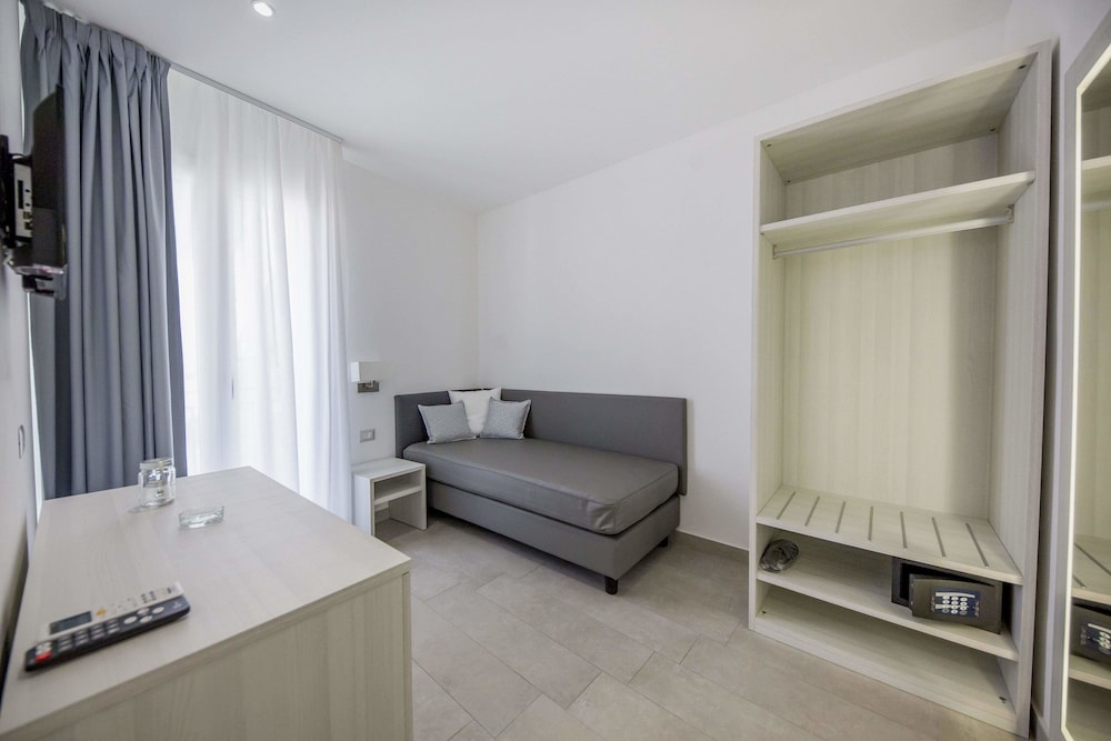 Ossuna Bay Hotel Boutique 49/66