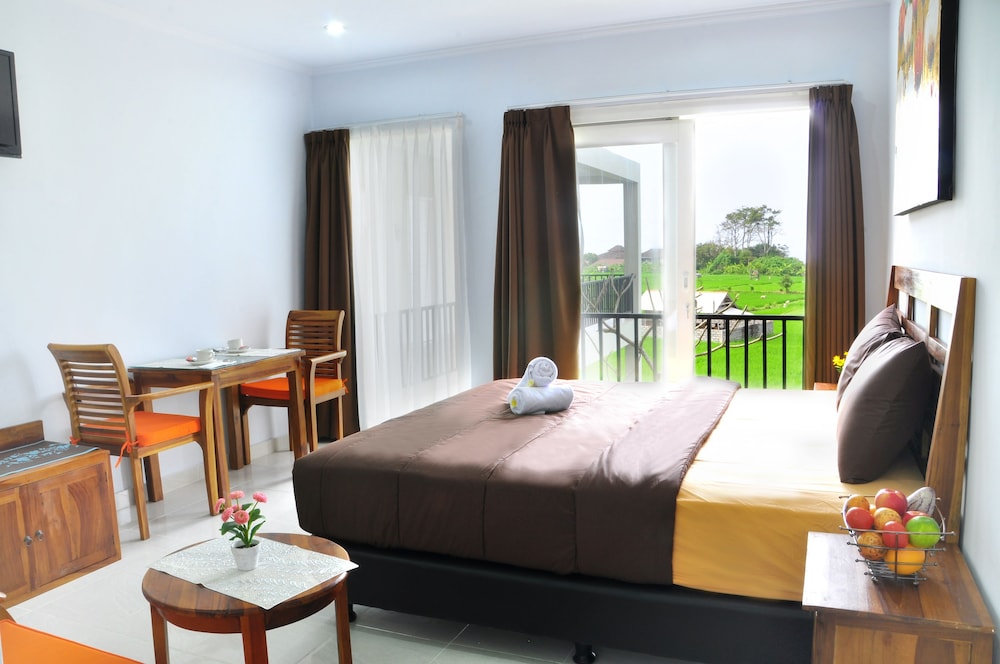 Villa Tangtu Beach Inn 8/17