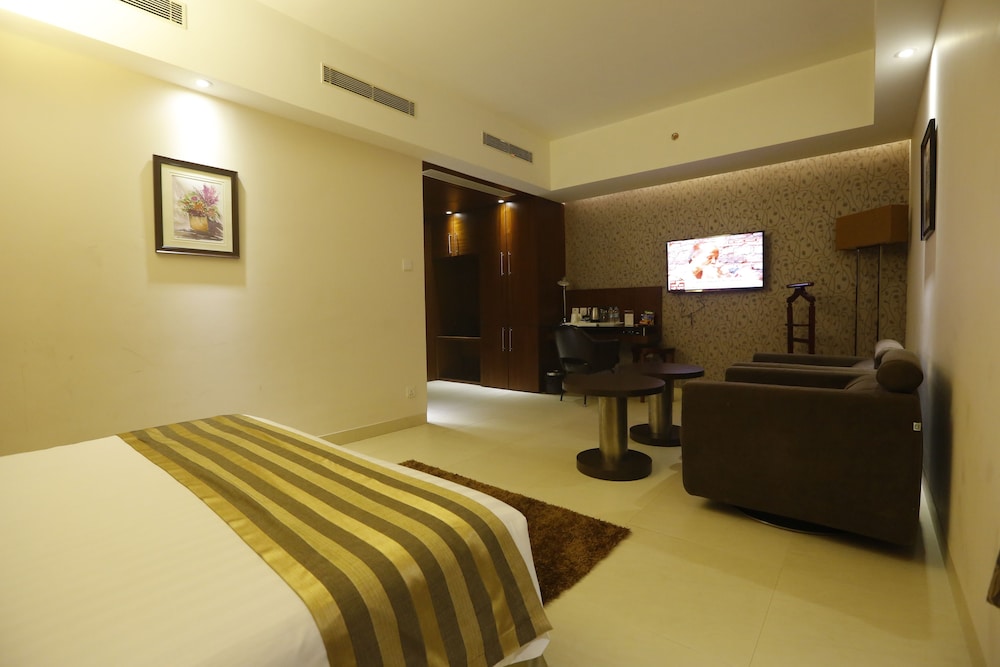 Celesta - Kolkata 15/44