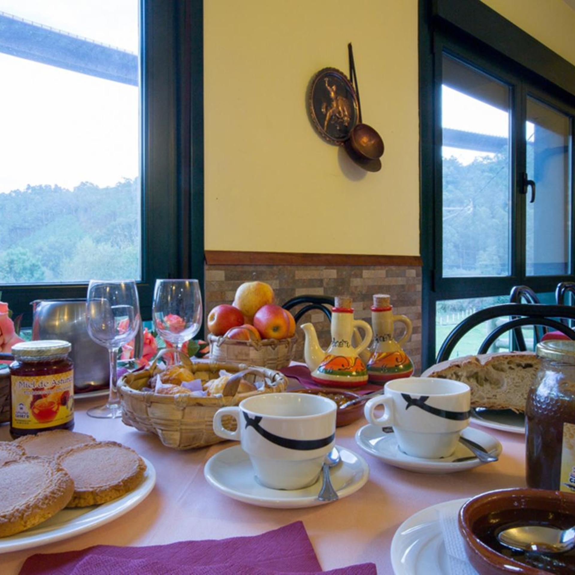 Hotel Restaurante Canero 23/37