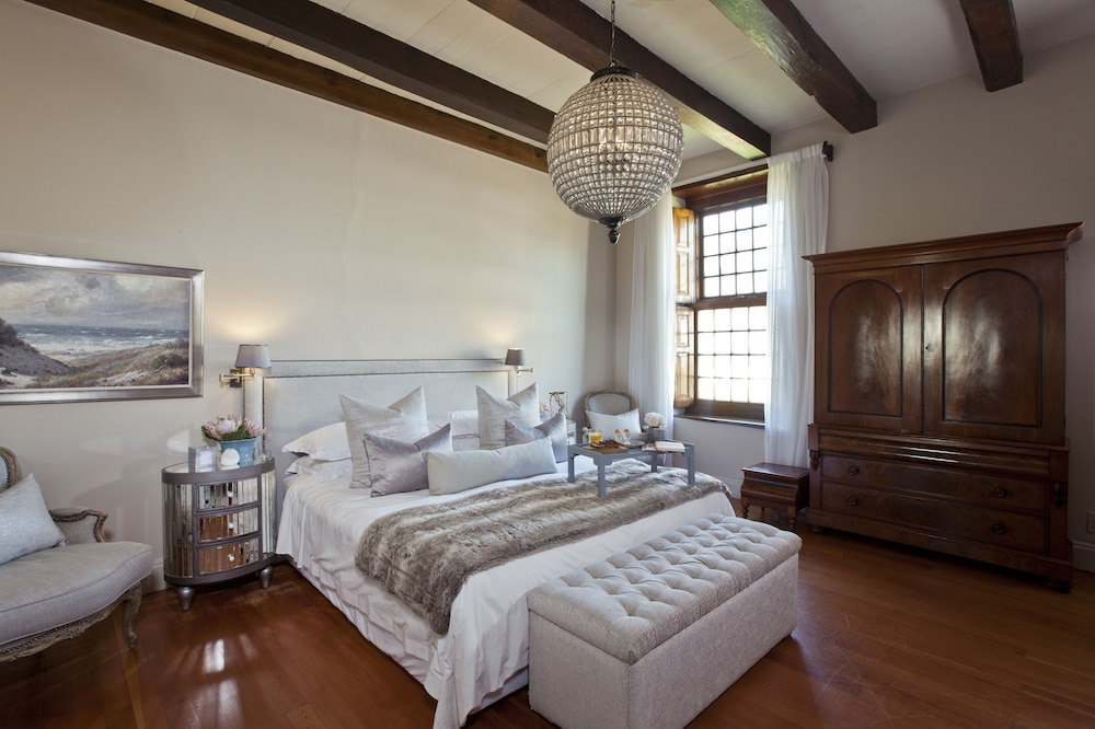 STEENBERG HOTEL 22/80