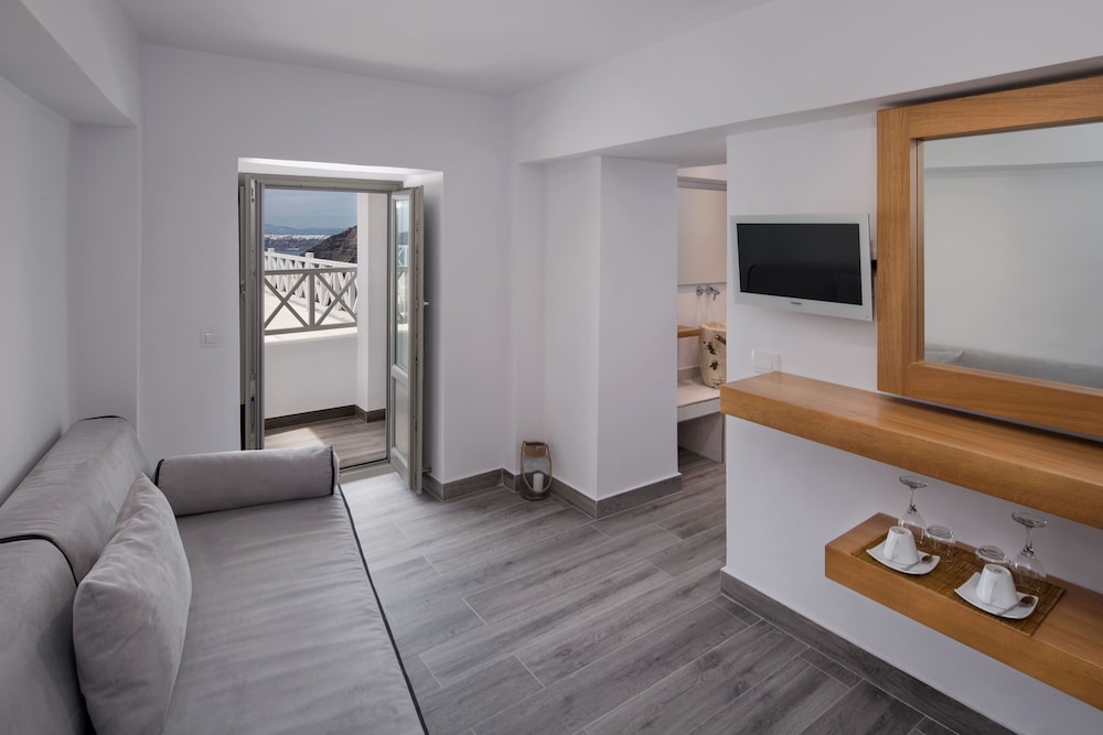 Thireas Hotel 46/69