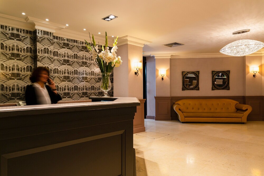 Lobby at The Originals City Hotel Astoria Vatican, Lourdes, LOURDES