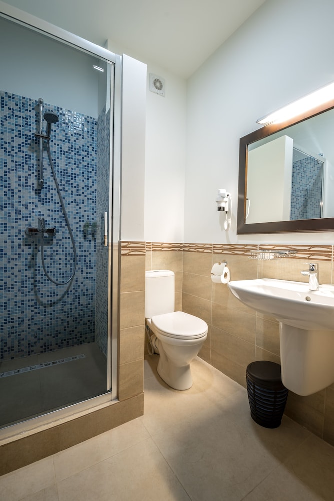 2 BEDROOMS, FAMILY, BUILDING B