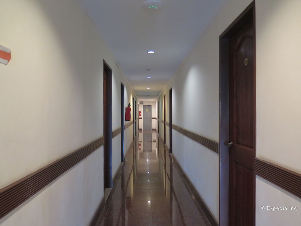 Vacation Hotel Cebu photo2