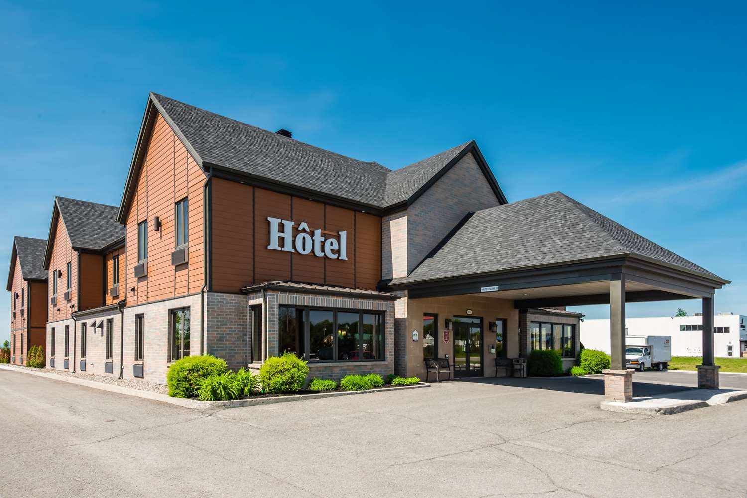 Econo Lodge Inn & Suites Saint-Apollinaire 3/52