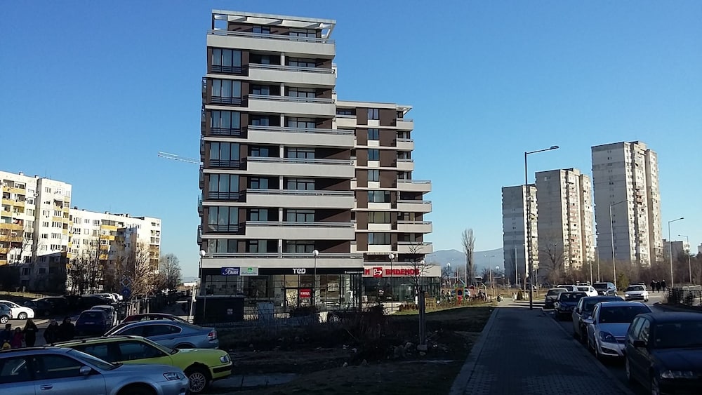 Apartments Mladost 1A-554 4/50