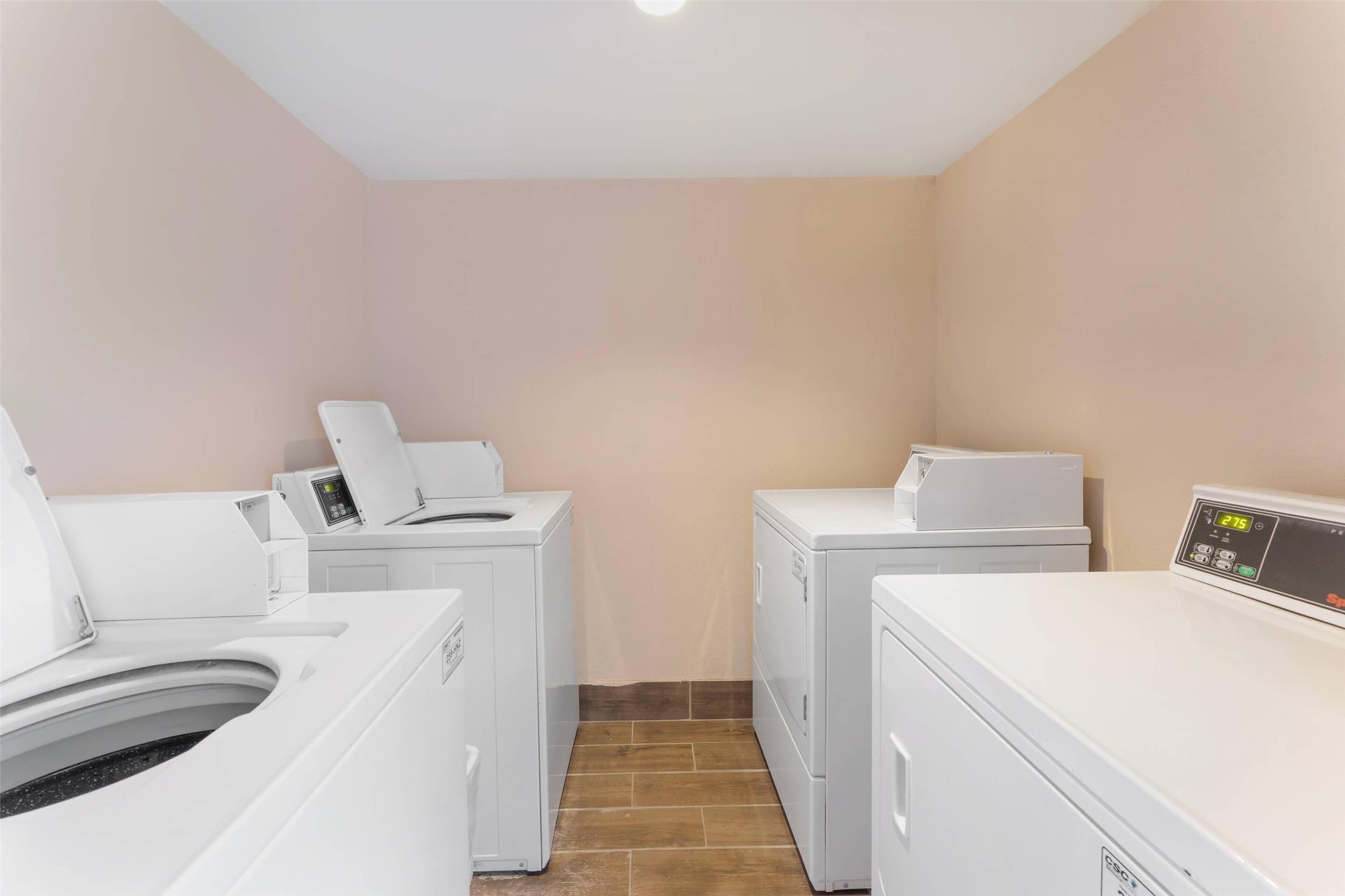 Comfort Inn Ebensburg, PA 15/49