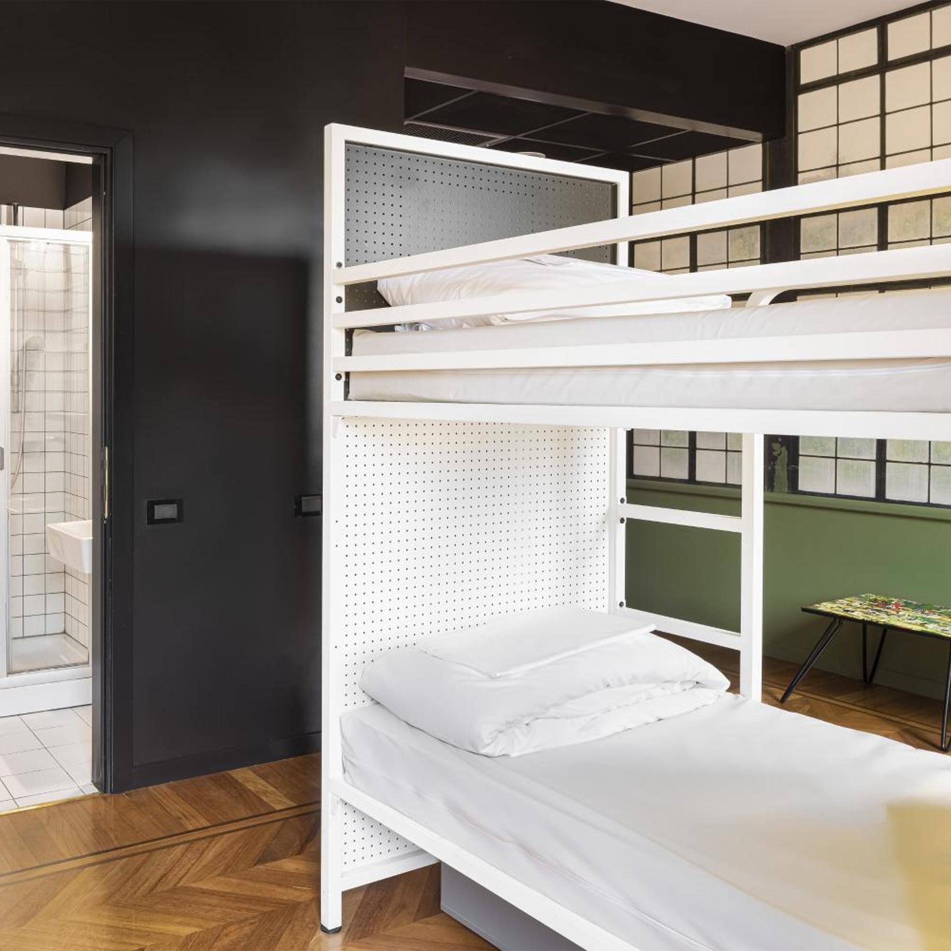 سكن مشترك بأربعة أسرّة للنساء، Generator Hostel Rome 3/10