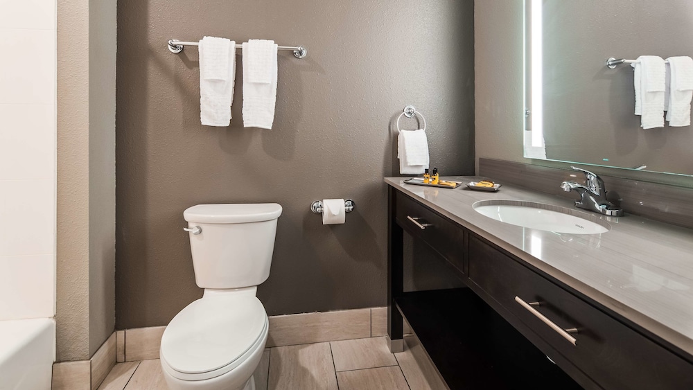 غرفة قياسية بسريرين كوين، Best Western Plus Saint Peter 9/10