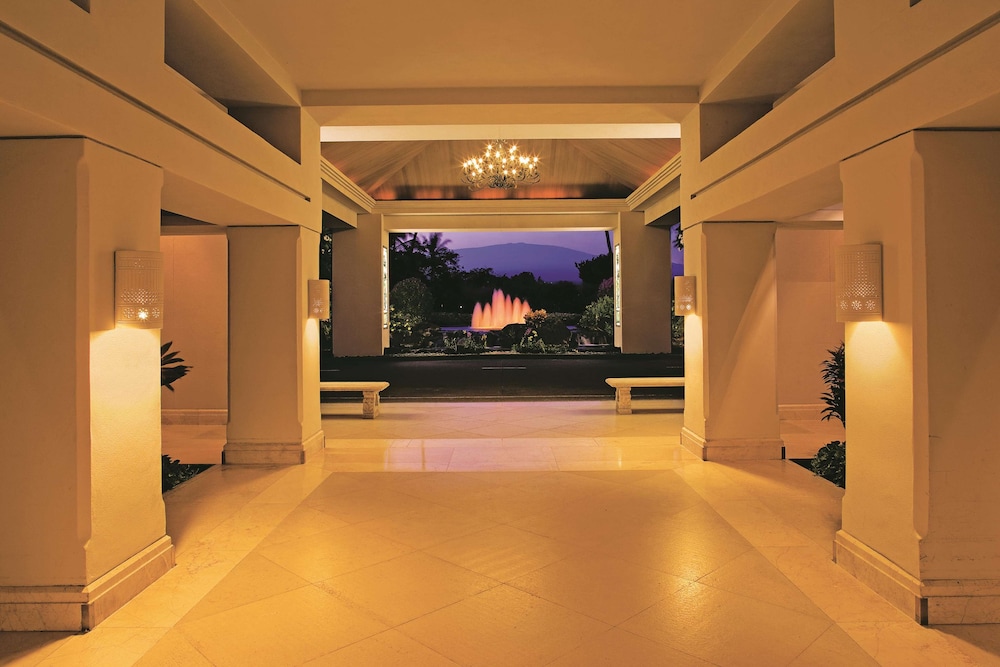 Fairmont Orchid 52/74
