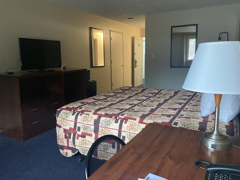 Travelodge by Wyndham Canyonville 34/45