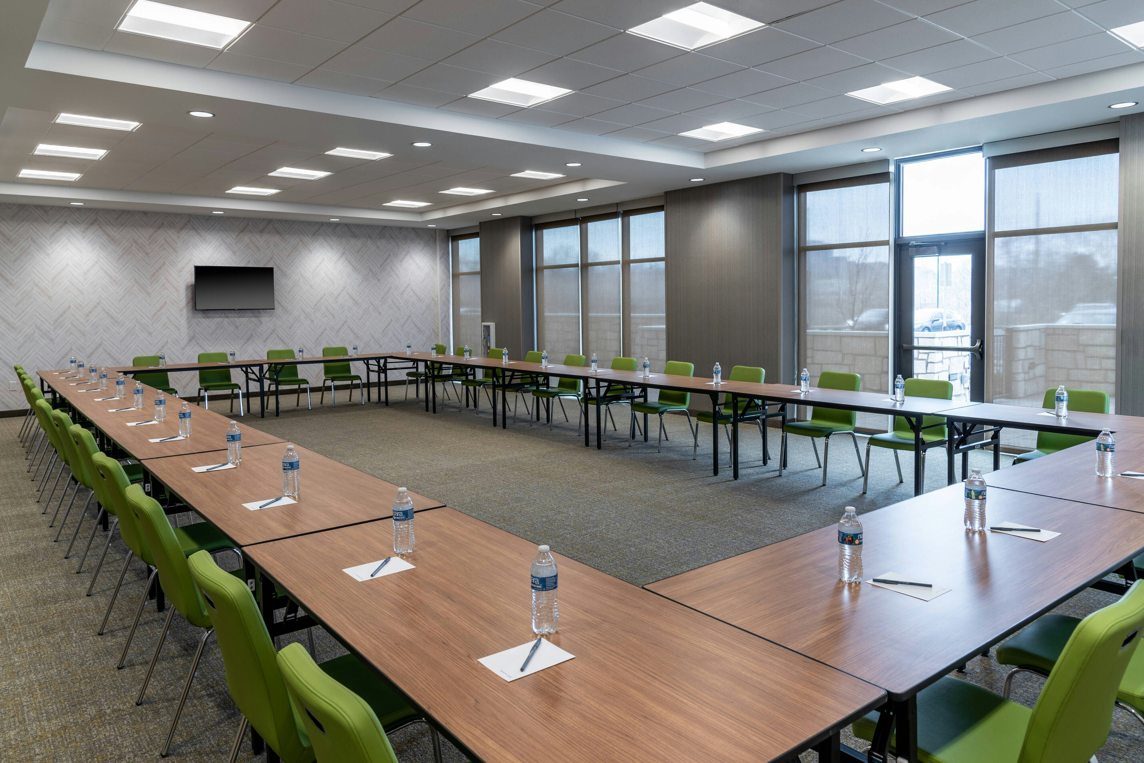 SpringHill Suites by Marriott Overland Park Leawood 11/17