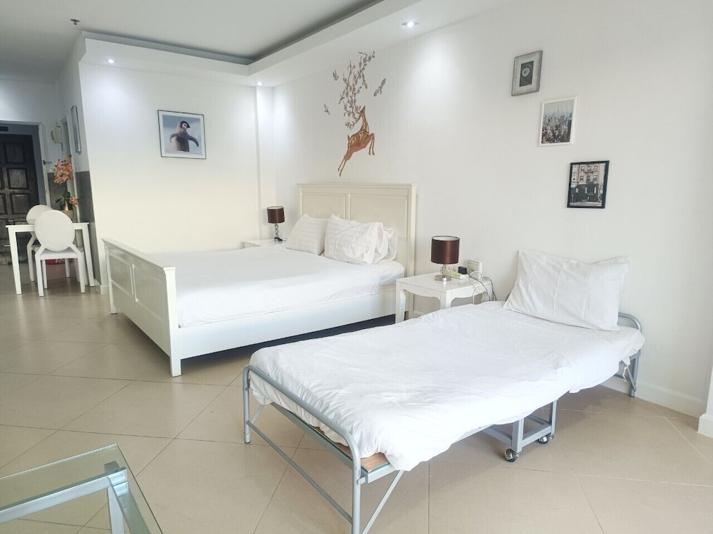 View Talay 6 Condominium By Honey 27/84