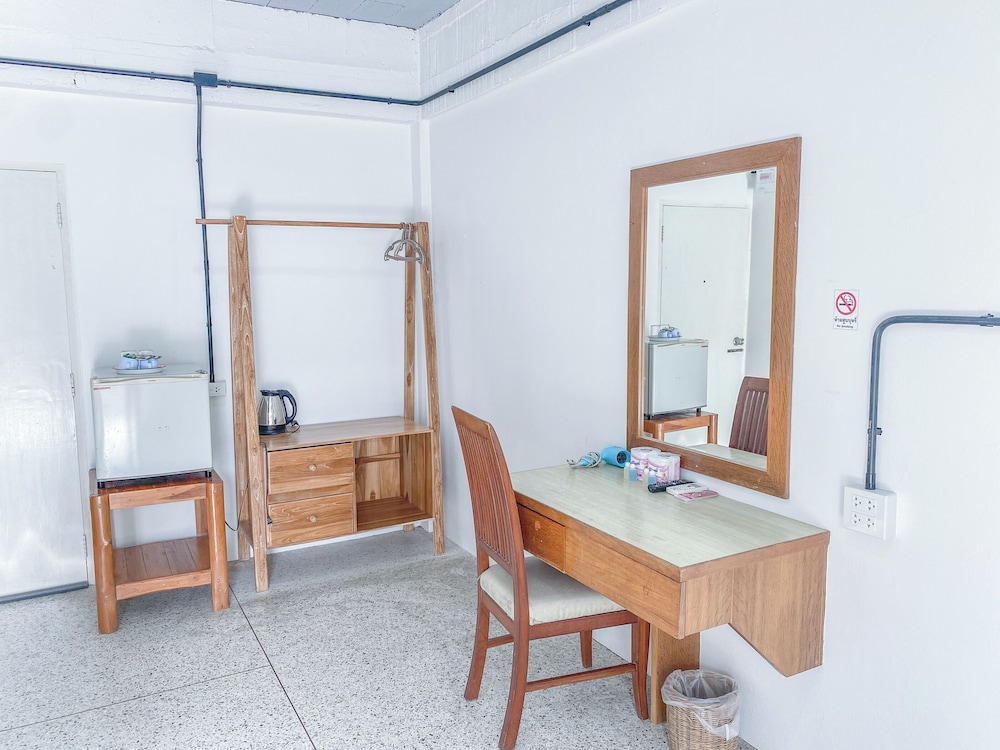 Bang Saphan Resort Hotel 21/50