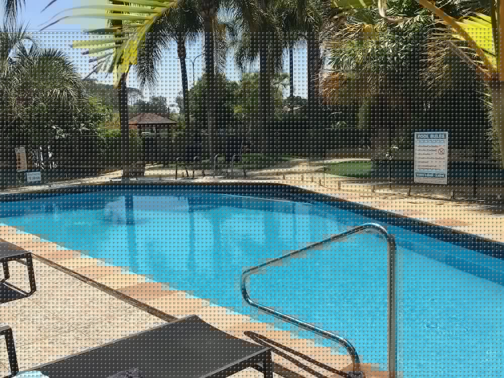 Burleigh Palms Holiday Apartments 31/75