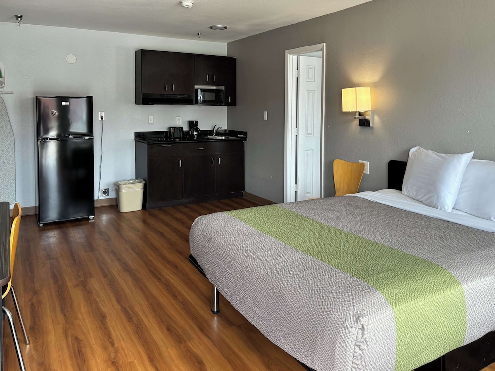 Studio6 Abilene, TX – East 20/62