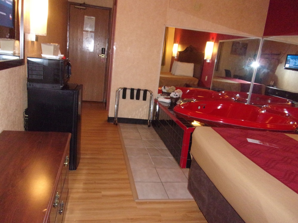 Econo Lodge Kent - Akron West 22/37