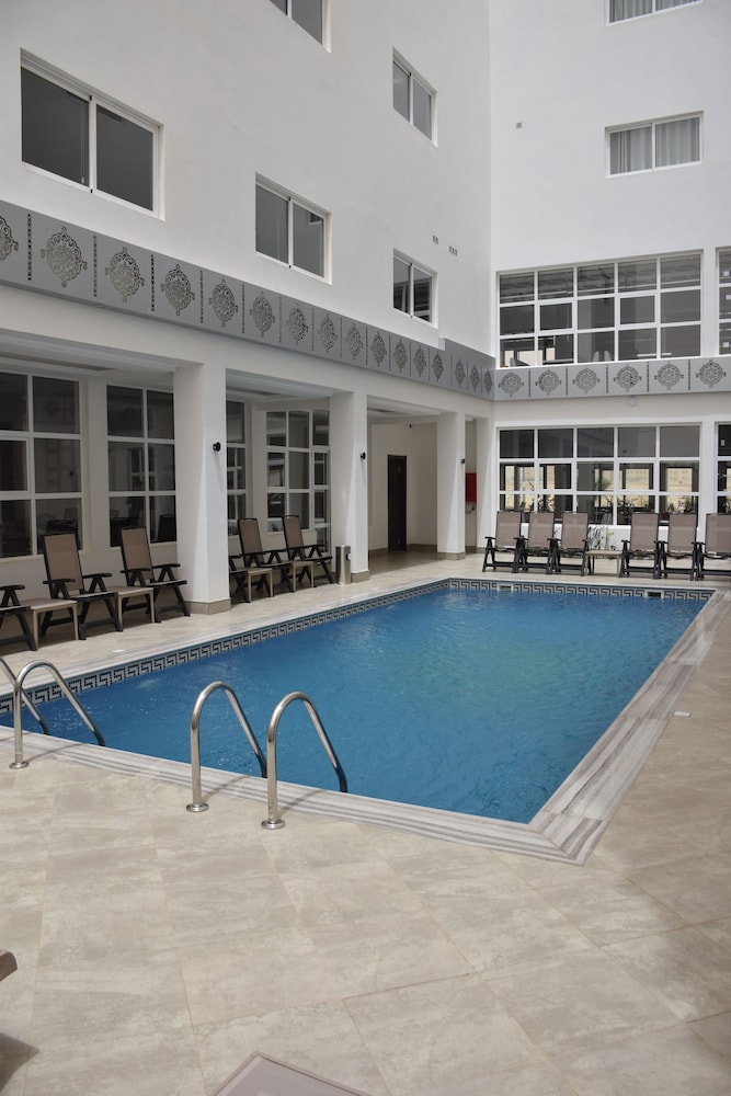 Nouakchott Hotel 47/50