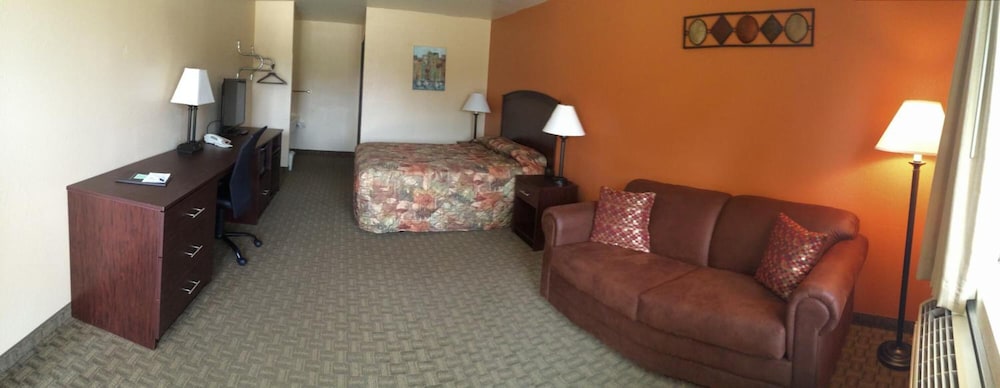 Cottonwood Inn 25/33