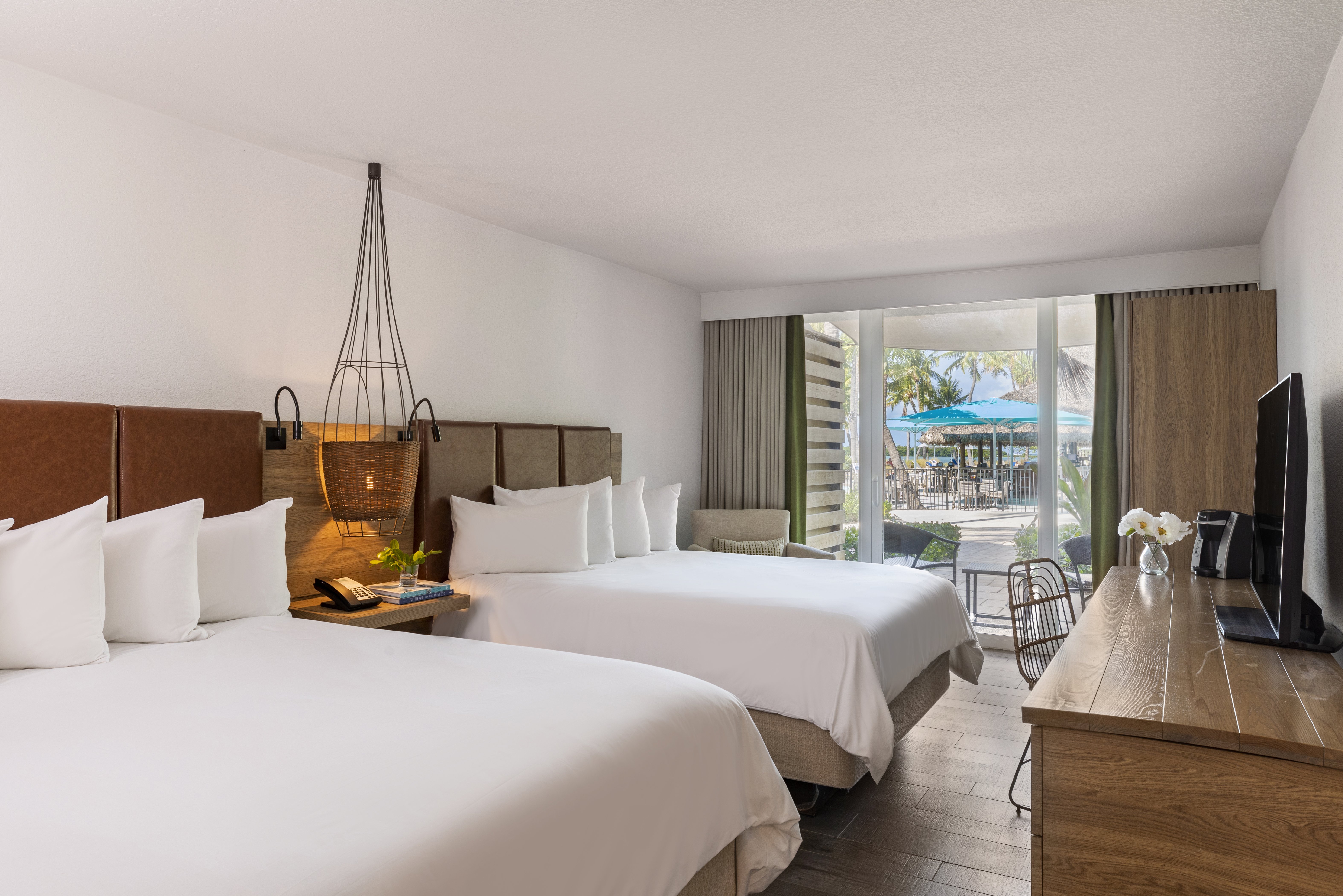 Lanai, 2 Queen Beds, Courtyard View