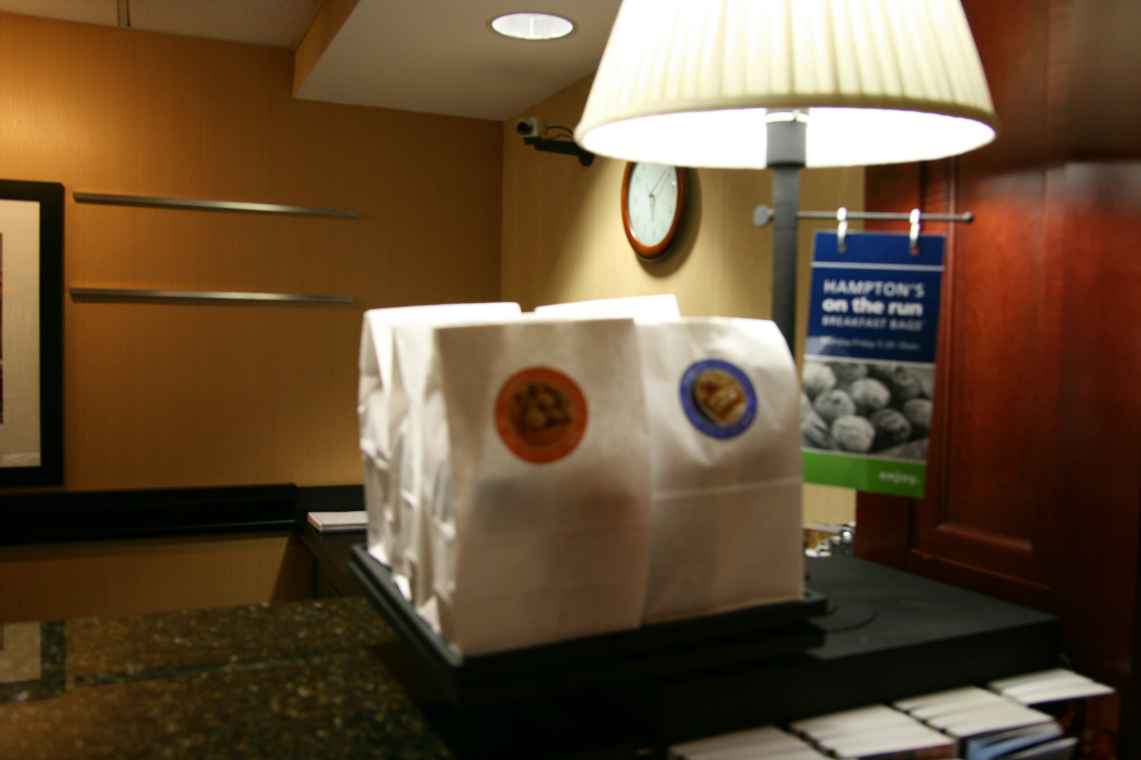 Hampton Inn Atlanta-Mall Of Georgia 23/50
