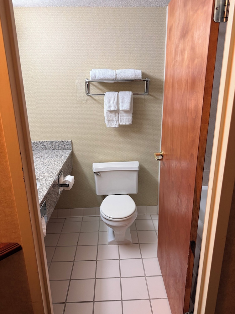 Lynchburg Grand Hotel 50/50