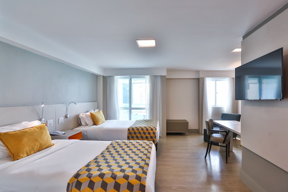 Luxury, Suite, Twin Beds