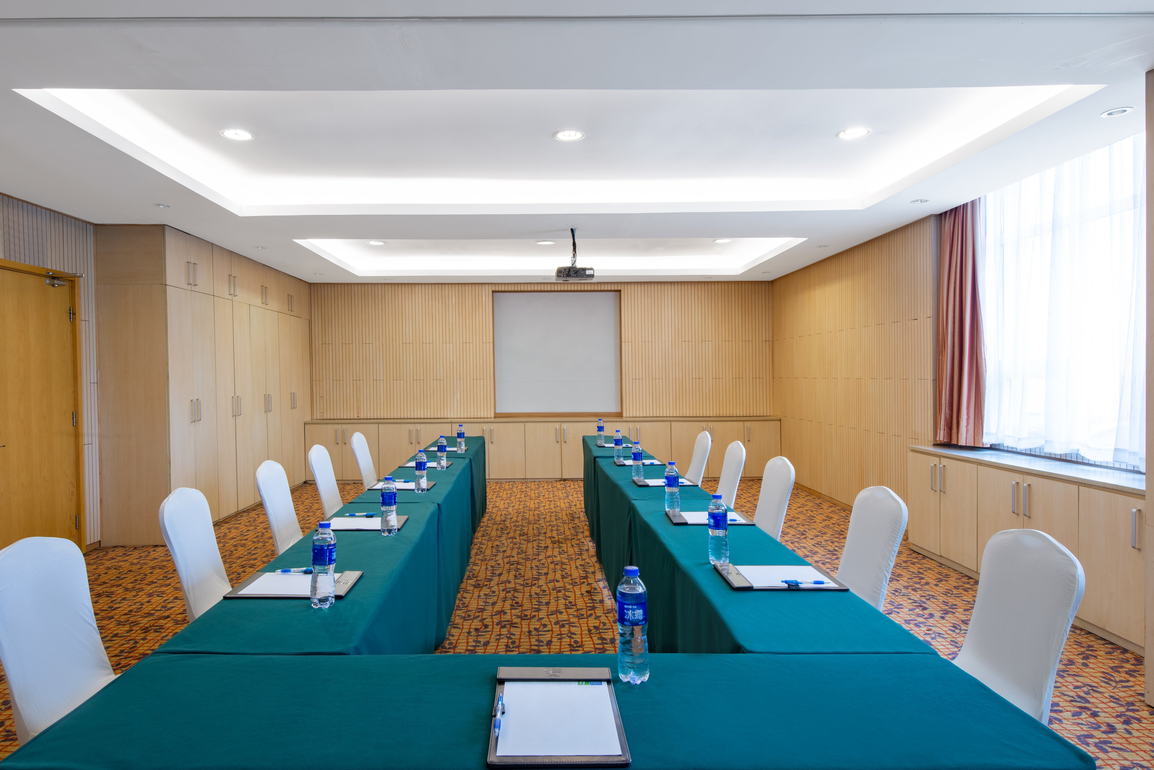 Holiday Inn Express Airport Industrial Parktianjin 23/28